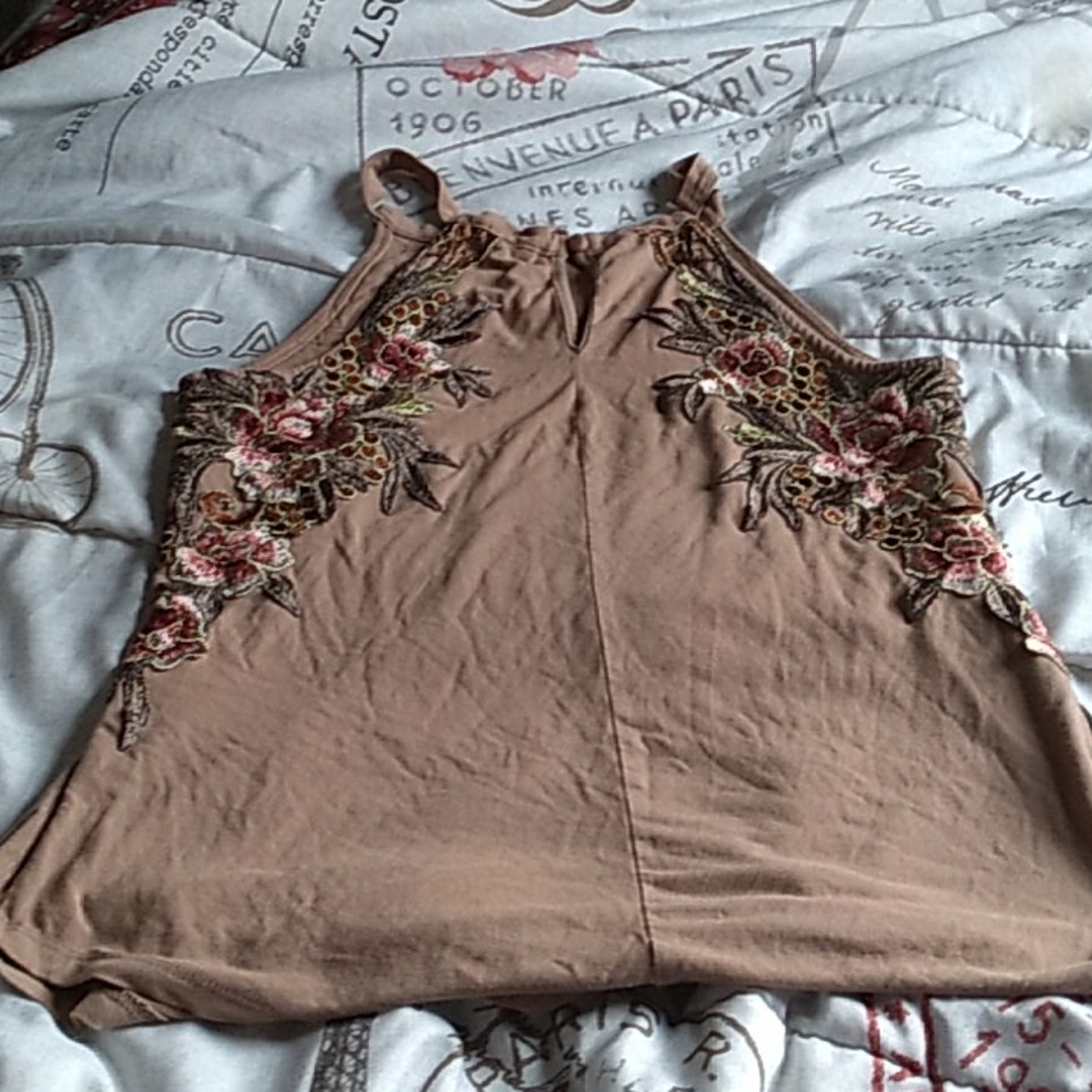 Tank top - Picture 2 of 2